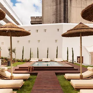 Locke De Santa Joana Hotel